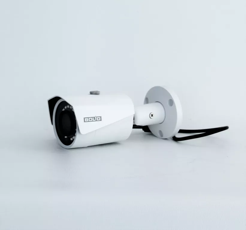 BOLID VCG-123 Профессиональная уличная аналоговая видеокамера. 2 Мп, объектив 3.6мм, ИК-подсветка (до 30м.), DC12V, IP67